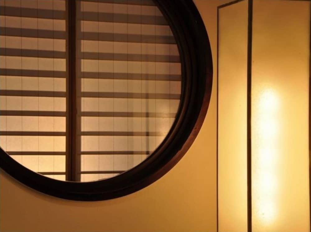 Hotel Shiroyama Югавара Екстериор снимка